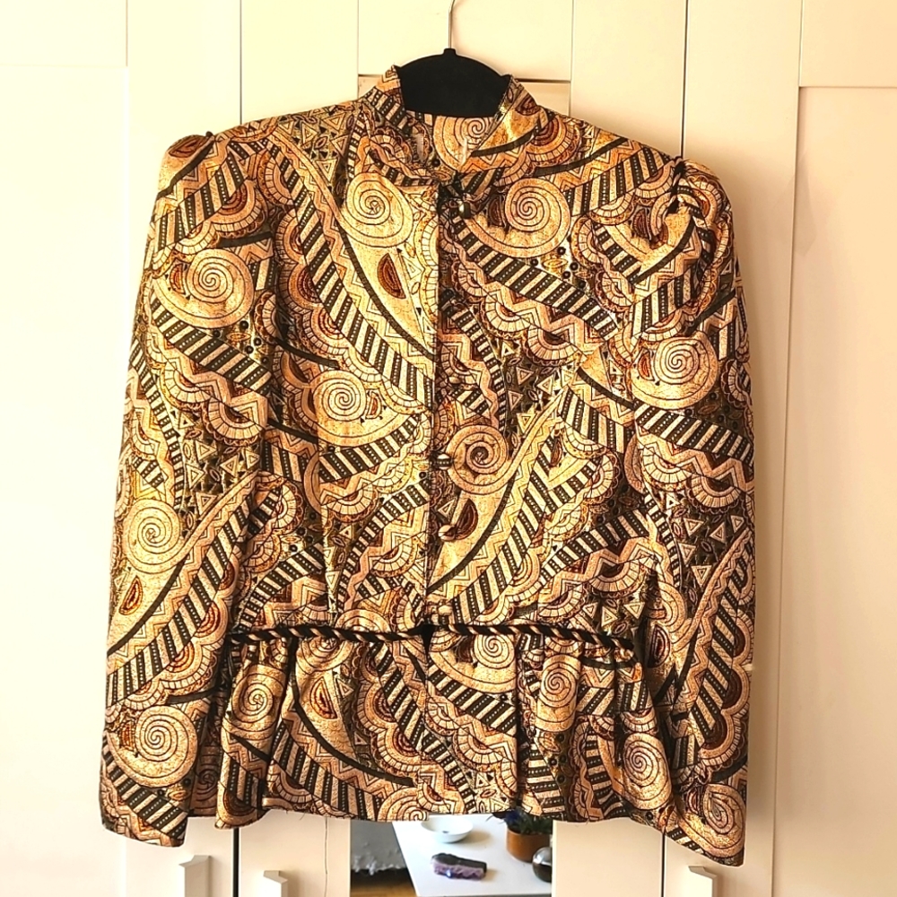 Vintage sheen blazer with ruffle hem